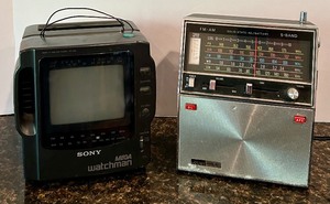 lot 112 image: Vintage Sony Mega Watchman and AMFM Radio
