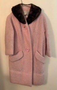 lot 181 image: Pretty Pink Vintage Frank Murphy Mohair Coat