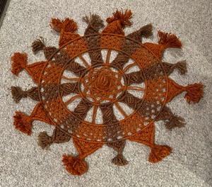 lot 231 image: Vintage Macrame Decor