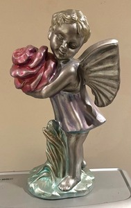 lot 232 image: Shimmery Angel Sculpture