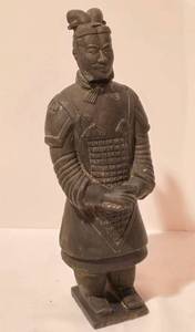 lot 145 image: Vintage Chinese Terra Cotta Warrior Soldier