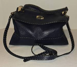 lot 151 image: Navy Boden Handbag