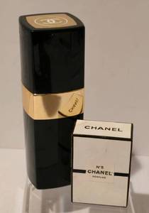 lot 158 image: Chanel Fragrances