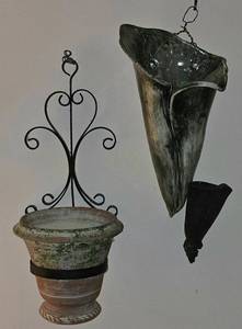 lot 168 image: Eclectic Hanging Wall Decor