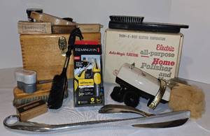 lot 254 image: Shoe and Personal Grooming Supplies