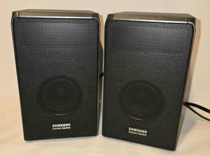 lot 259 image: Pair of Samsung Harmon Kardon Speakers