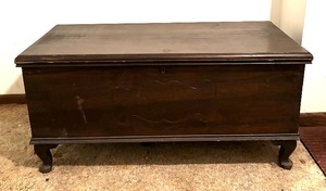 lot 308 image: Vintage Lane Cedar Chest