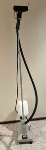 lot 321 image: Jiffy Steamer Iron