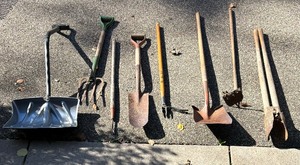 lot 375 image: Shovels, Pitchfork, Post Hole Digger and More