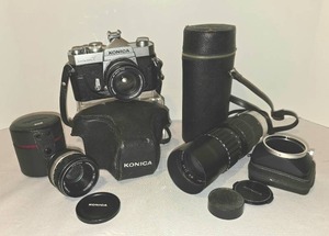 lot 396 image: Vintage Konica Camera & Lens Set
