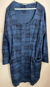 lot 290 image: Over sized Cotton Dress by Wrap