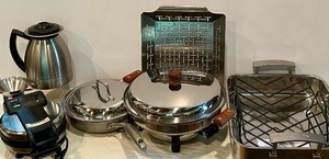 lot 210 image: Kitchen Helpers including a Waffle Maker, Scanpan, Coffee Pot and More