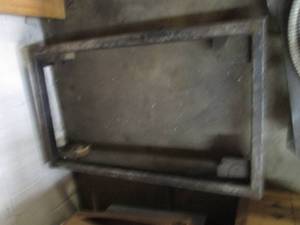 lot 38 image: 24in39in heavy duty metal framed ...