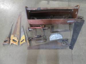 lot 39 image: 33in wood toolbox with hand saws, f...