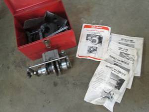 lot 51 image: Roto Master Universal disc brake cl...