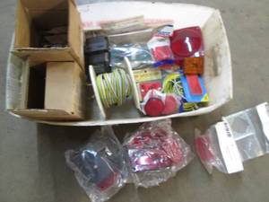 lot 55 image: Variety lot of trailer lights and w...
