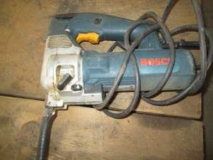lot 65 image: Bosch electric jigsaw...