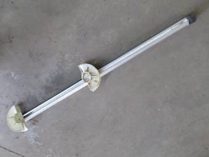 lot 75 image: Automotive belt measuring and stret...