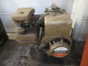 lot 86 image: Powr-Kraft 3hp 4-cycle gas power...