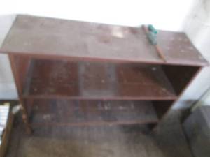 lot 116 image: Wood shelf approximately 381227...