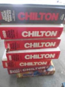 lot 140 image: Assortment of Chikton auto repair m...
