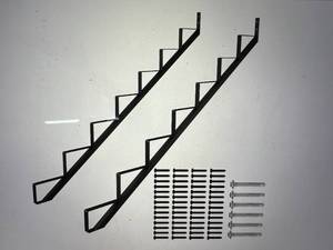 lot 25 image: DIYHD Steel Stair 7 Step Stringer