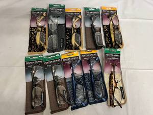 lot 91 image: 10 Variety Foster Grant Reading Glasses