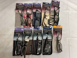 lot 96 image: 10 Variety Foster Grant Reading Glasses