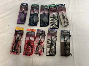 lot 97 image: 10 Variety Foster Grant Reading Glasses