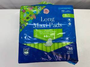 2 Packaged Maxi Pads