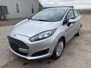 2019 Ford Fiesta S - 1 OWNER - MANUAL - 41,422 MILES