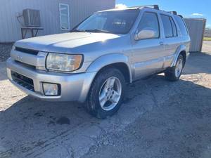 2003 INFINITI QX4 - 4X4