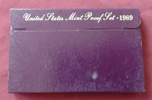 lot 15 image: 1989 U.S. Mint Proof Set