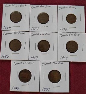 lot 18 image: (8) Vintage Canadian Pennies - All Pre-Elizabeth