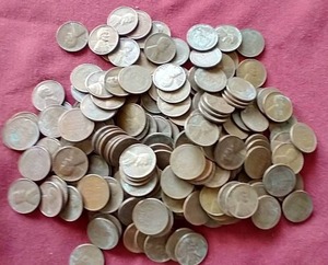 lot 75 image: (200) Wheat Pennies