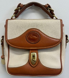 lot 17 image: Vintage Dooney and Bourke All Weather Surrey Leather Bone Crossbody Bag