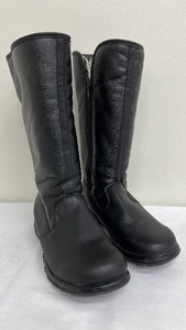 lot 80 image: Toe Warmers Womens Leather with Faux Fur Lining Boots - Size 10W