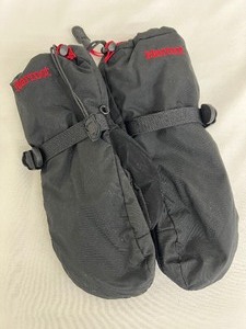 lot 85 image: Marmot Black Gore-Tex Mittens with Primaloft Lining
