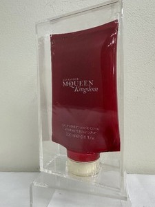 lot 45 image: Alexander McQueen Kingdom Lait Hydratant pour le Corps Moisturizing Body Lotion - NEW