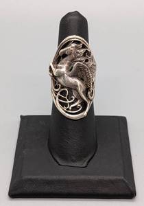 lot 89 image: Vintage Sterling Silver Pegasus Ring