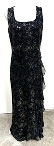 lot 141 image: Elegant St John Evening by Marie Gray Gown