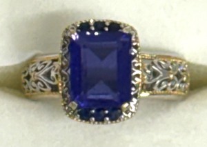 lot 230 image: Gorgeous Sterling Silver Ring