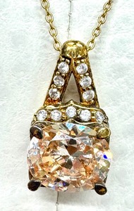 lot 211 image: Sparkly Necklace by Stauer