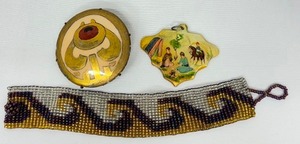 lot 203A image: Hand Painted Vintage Brooches and Beaded Bracelet