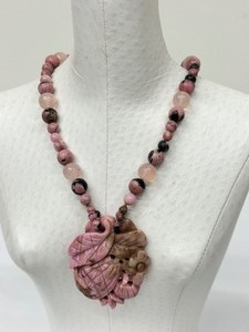 lot 206A image: Carved Pink Stone Necklace