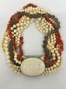 lot 164 image: Multi-Strand Carved Turtle Figurine Necklace