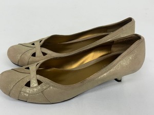lot 143 image: Nine West Neutral Colored Low Pumps