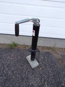 lot 21 image: Trailer Jack