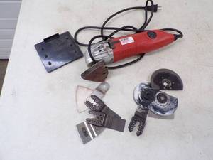 lot 37 image: Multi Tool with Blades