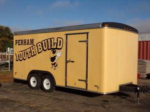lot 1 image: 7.5 x 16.5 Enclosed Trailer